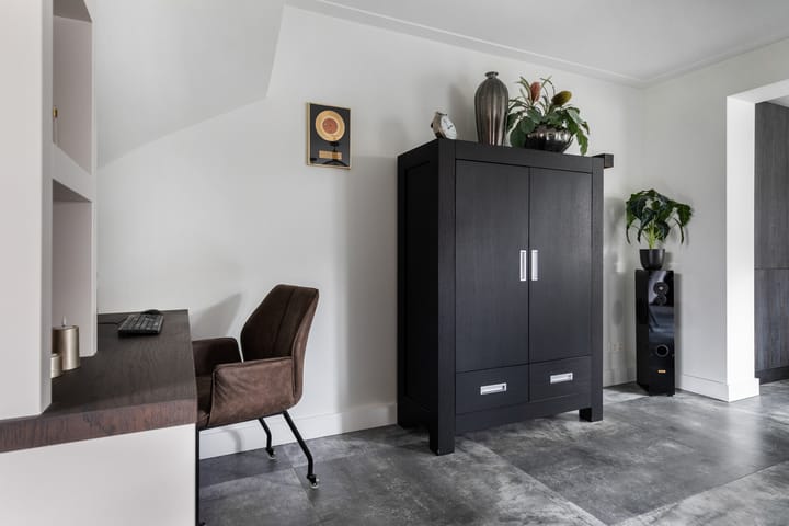 Photo 12 of Zilvergesp 9