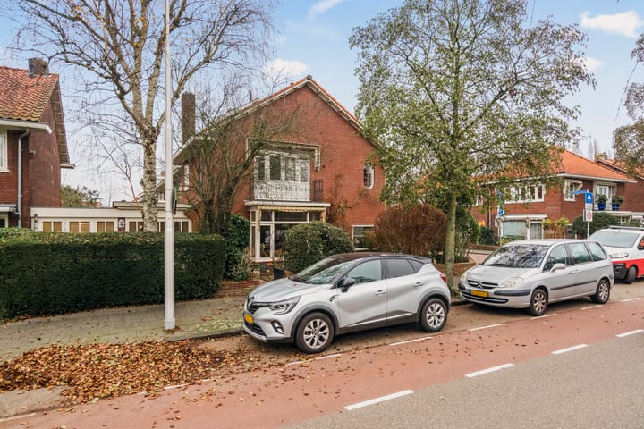 Foto 2 van Graaf Aelbrechtlaan 84