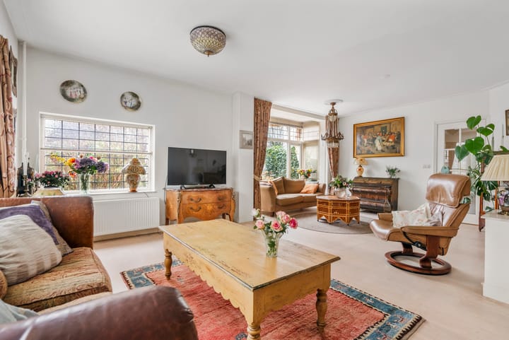 Foto 6 van Graaf Aelbrechtlaan 84