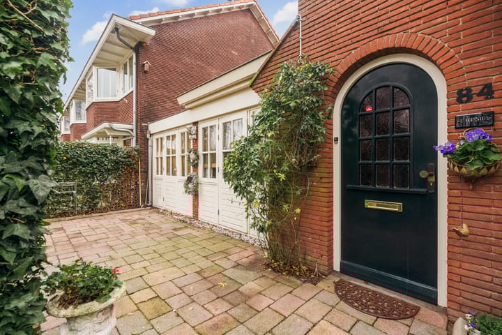 Foto 18 van Graaf Aelbrechtlaan 84