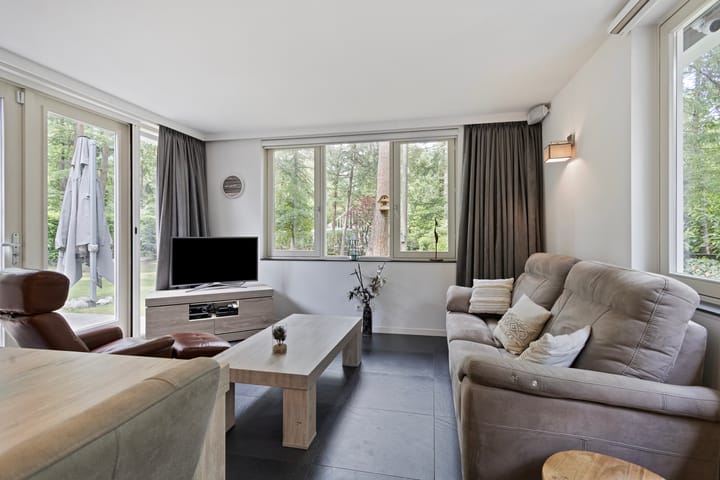 Photo 2 of Boerenweg 15