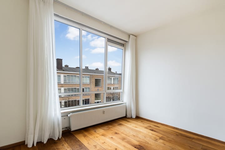 Foto 21 van Breitnerlaan 297