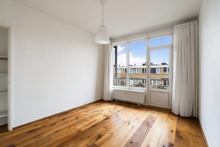 Foto 23 van Breitnerlaan 297