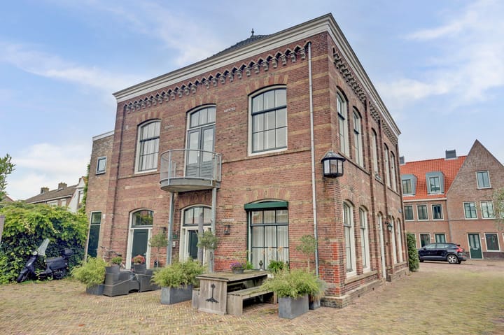 Foto 2 van Doelenstraat 4