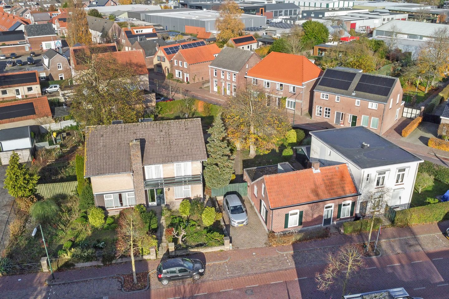 View photo 3 of Diessenseweg 69