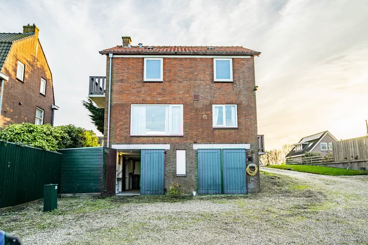 Photo 18 of Doctor van Noortstraat 107