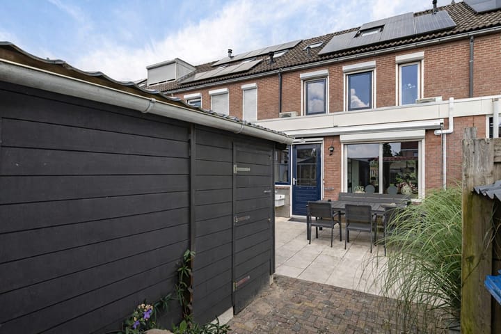 Foto 27 van De Waterlelie 9