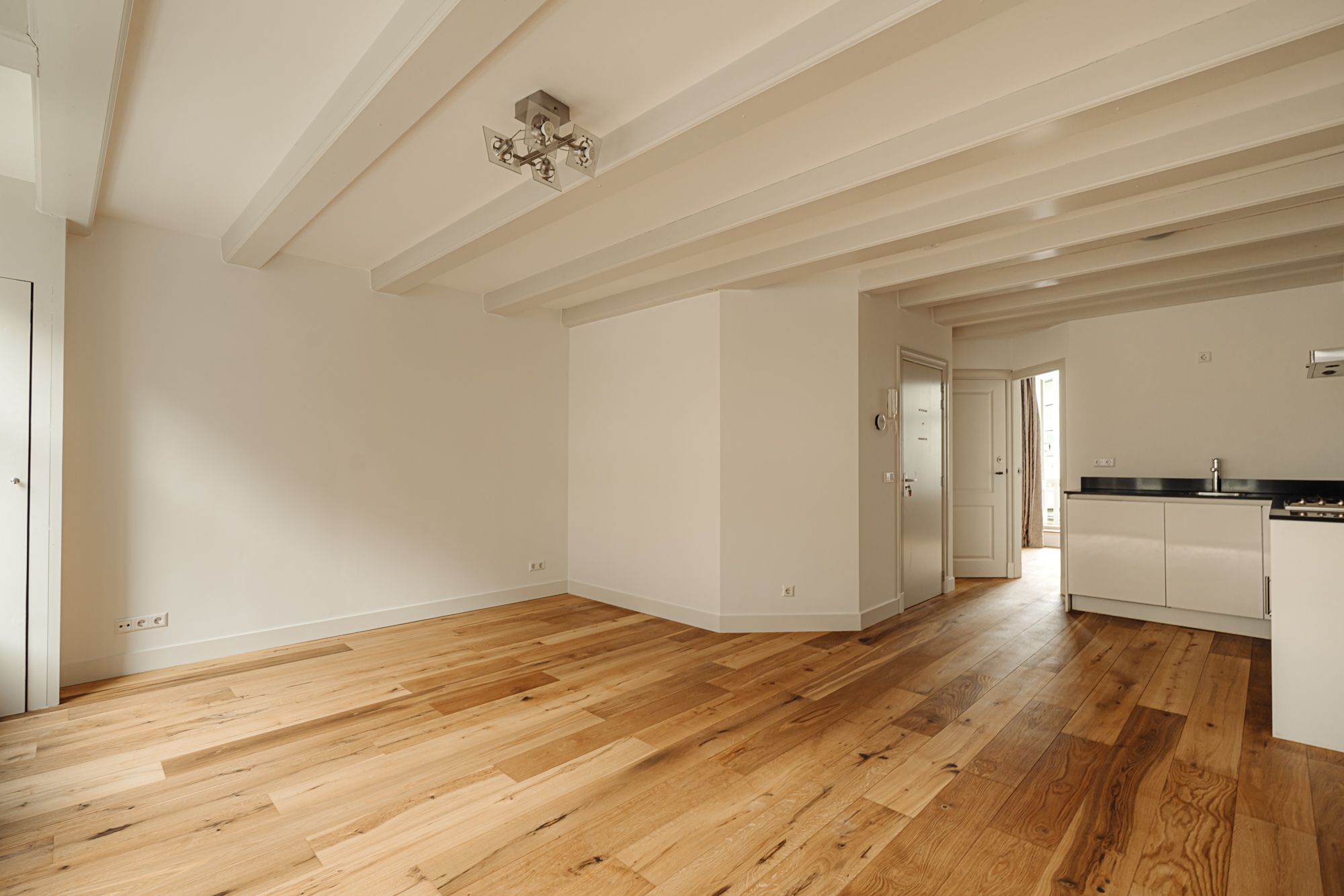 Foto 9 van Willemsstraat 14-B