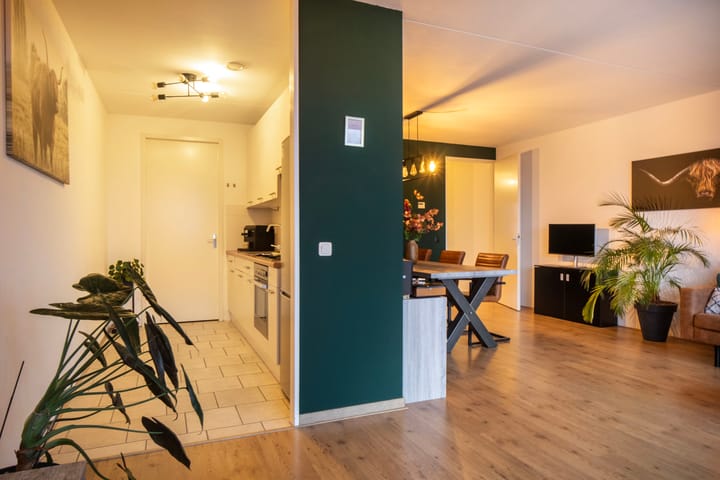 Foto 9 van Kruidenplein 82