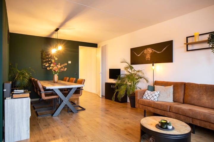 Foto 12 van Kruidenplein 82