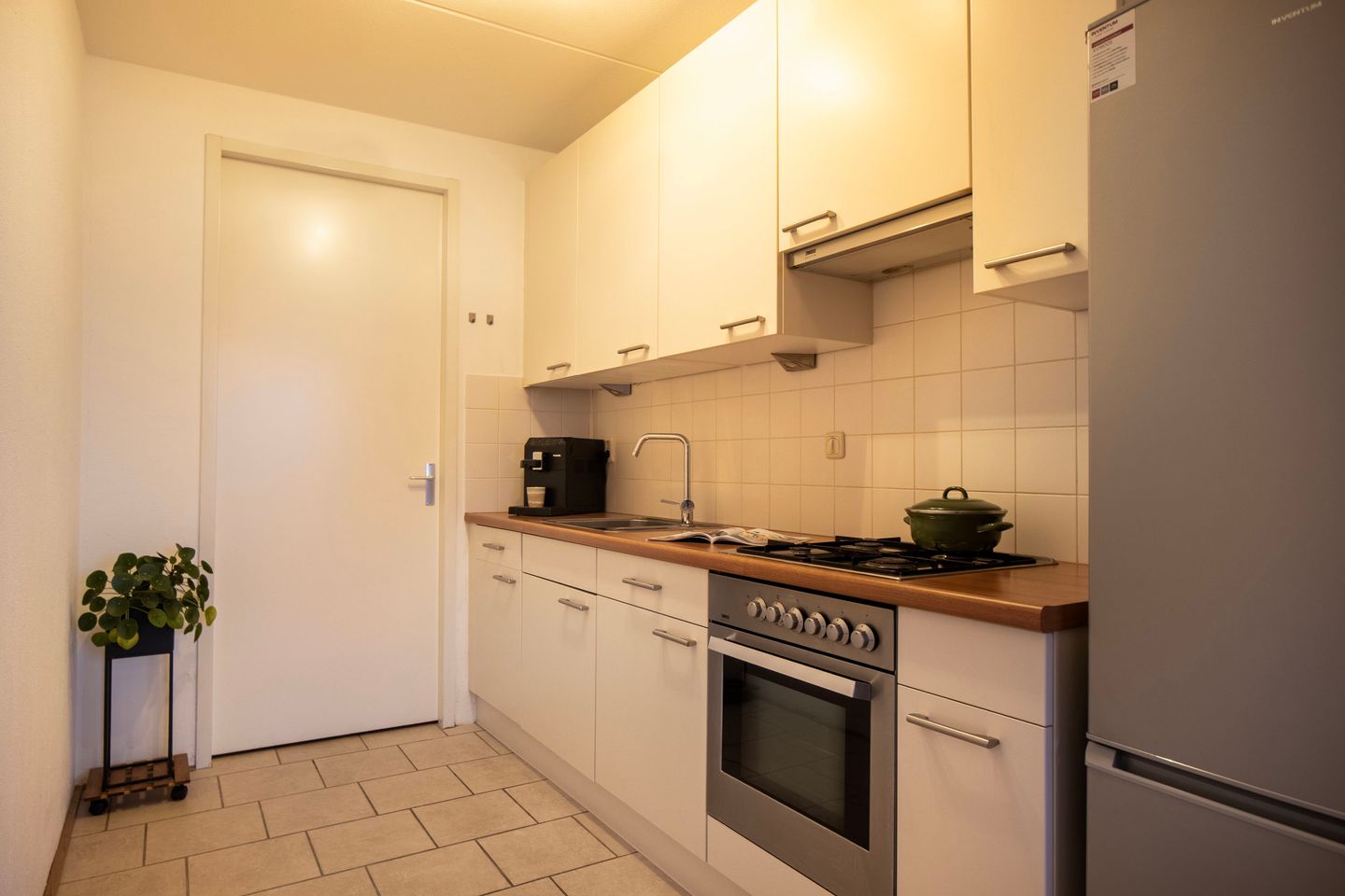 Foto 14 van Kruidenplein 82