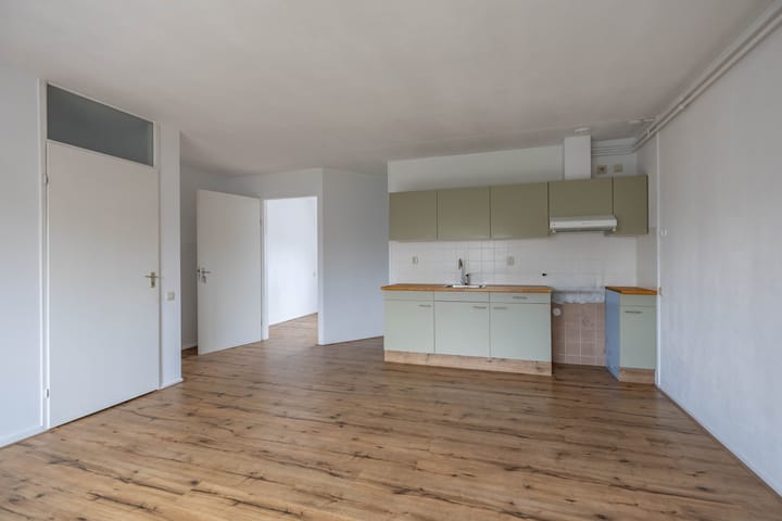 Photo 2 of Jaltadaheerd 197