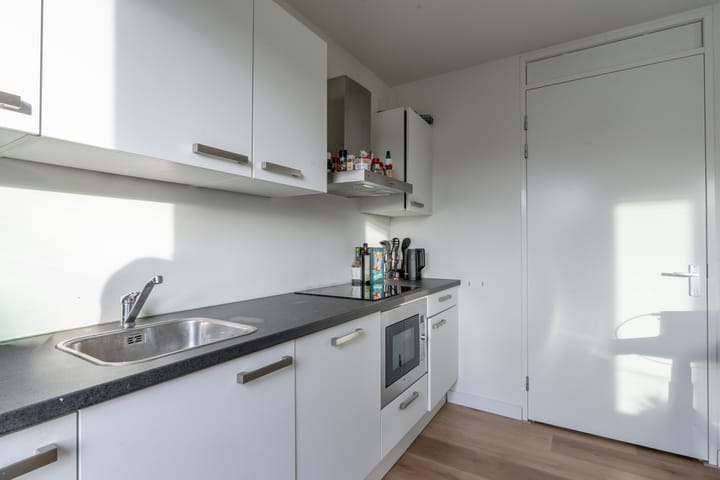 Foto 7 van Laauwikstraat 82-A8