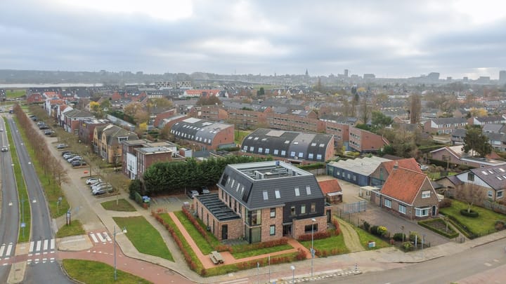 Foto 2 van Laauwikstraat 82-A8