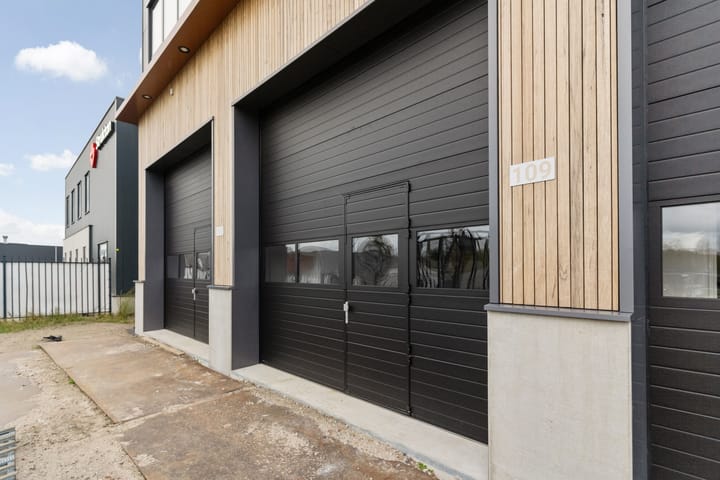 Deltageul 109, Stellendam