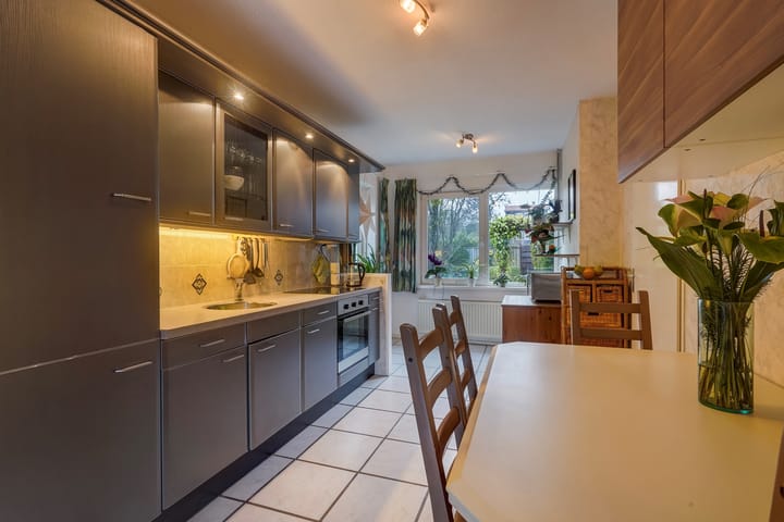 Foto 7 van Brilduikerhof 8