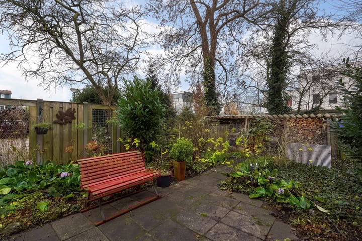 Foto 16 van Brilduikerhof 8