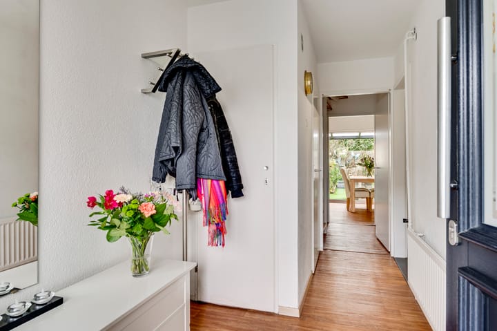 Photo 8 of Ophovenstraat 30