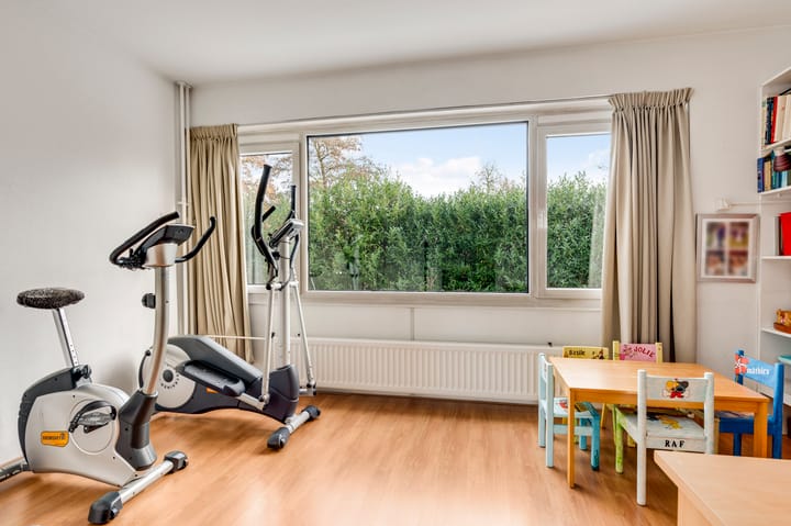 Photo 17 of Ophovenstraat 30