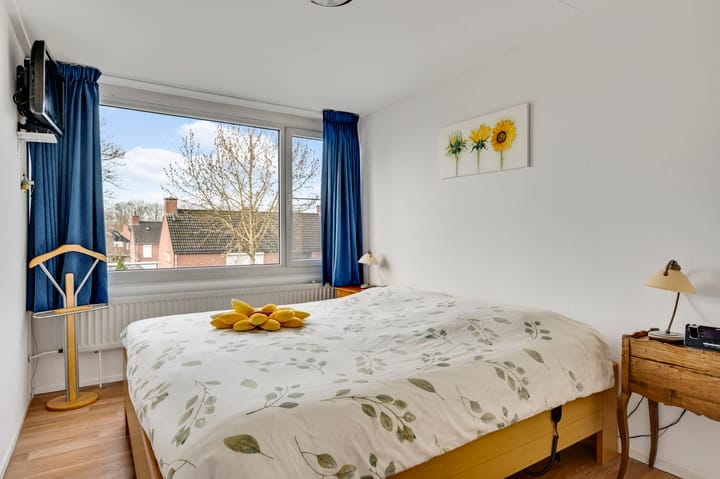 Photo 21 of Ophovenstraat 30