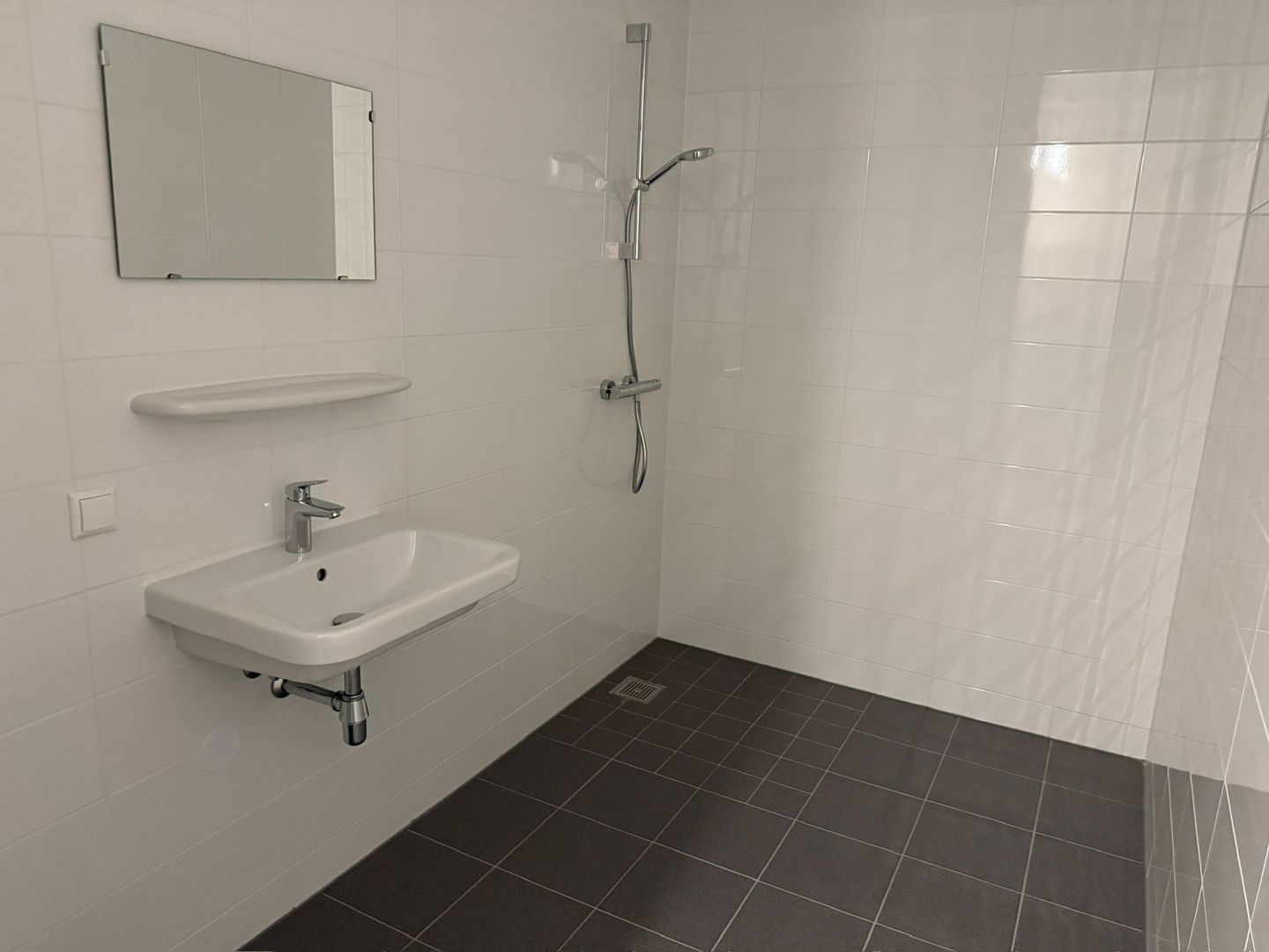 Foto 10 van Picassolaan 787