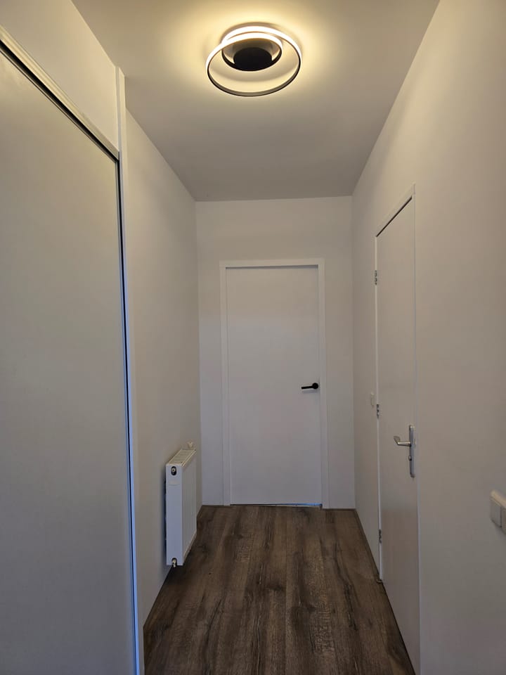 Photo 17 of Strevelsweg 122-A