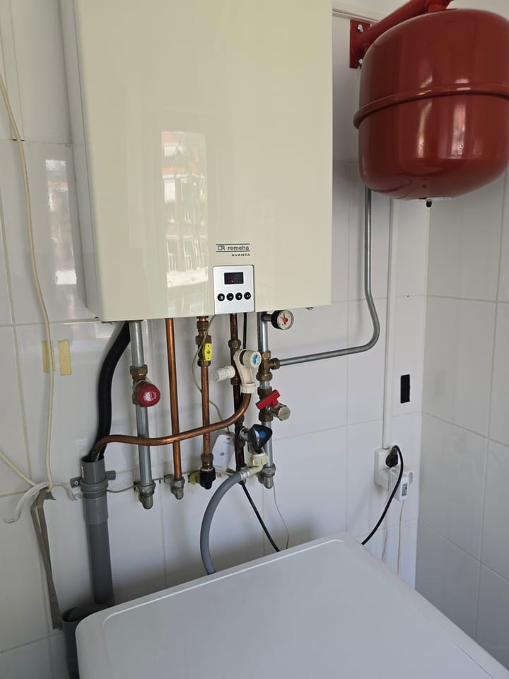 Photo 26 of Strevelsweg 122-A