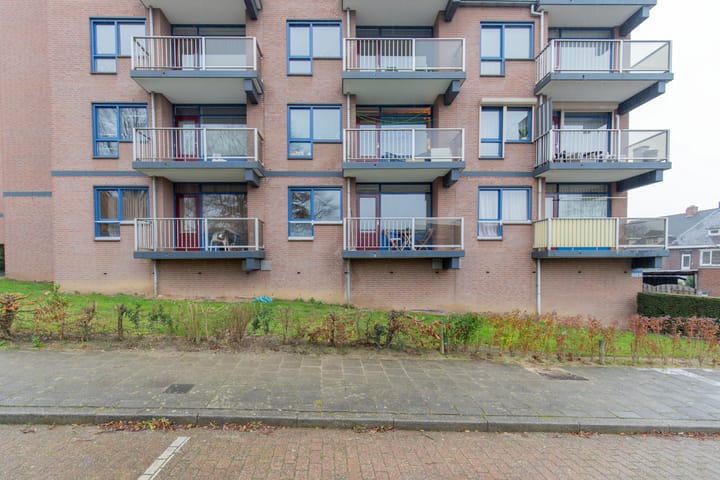 Foto 2 van Verdragstraat 4