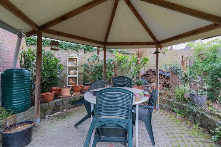 Foto 19 van Constantijn Hugostraat 9