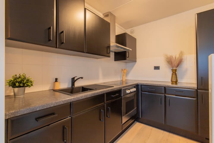 Foto 11 van Verdragstraat 4