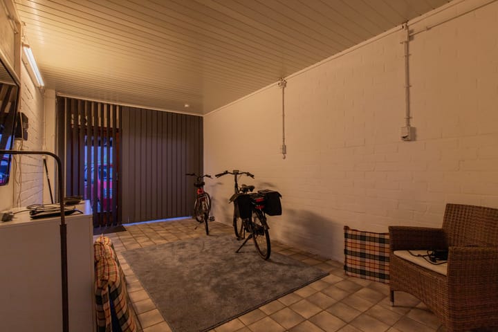 Foto 24 van Constantijn Hugostraat 9