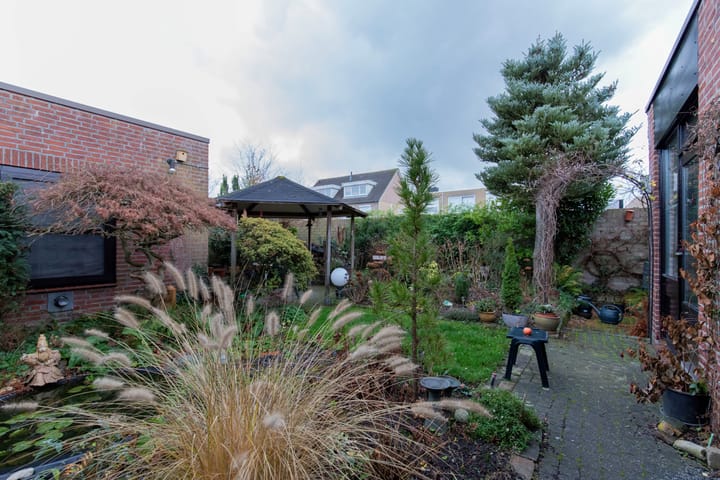 Foto 17 van Constantijn Hugostraat 9