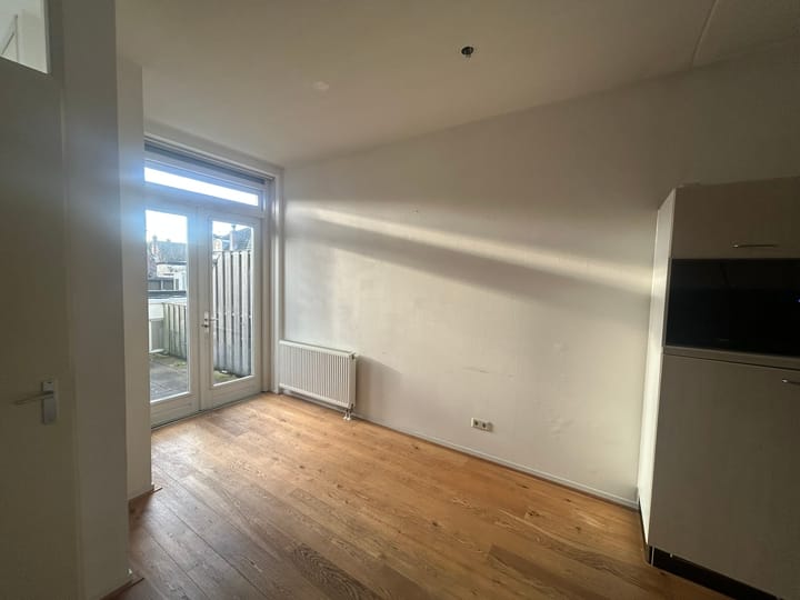 Photo 4 of Laat 229-A