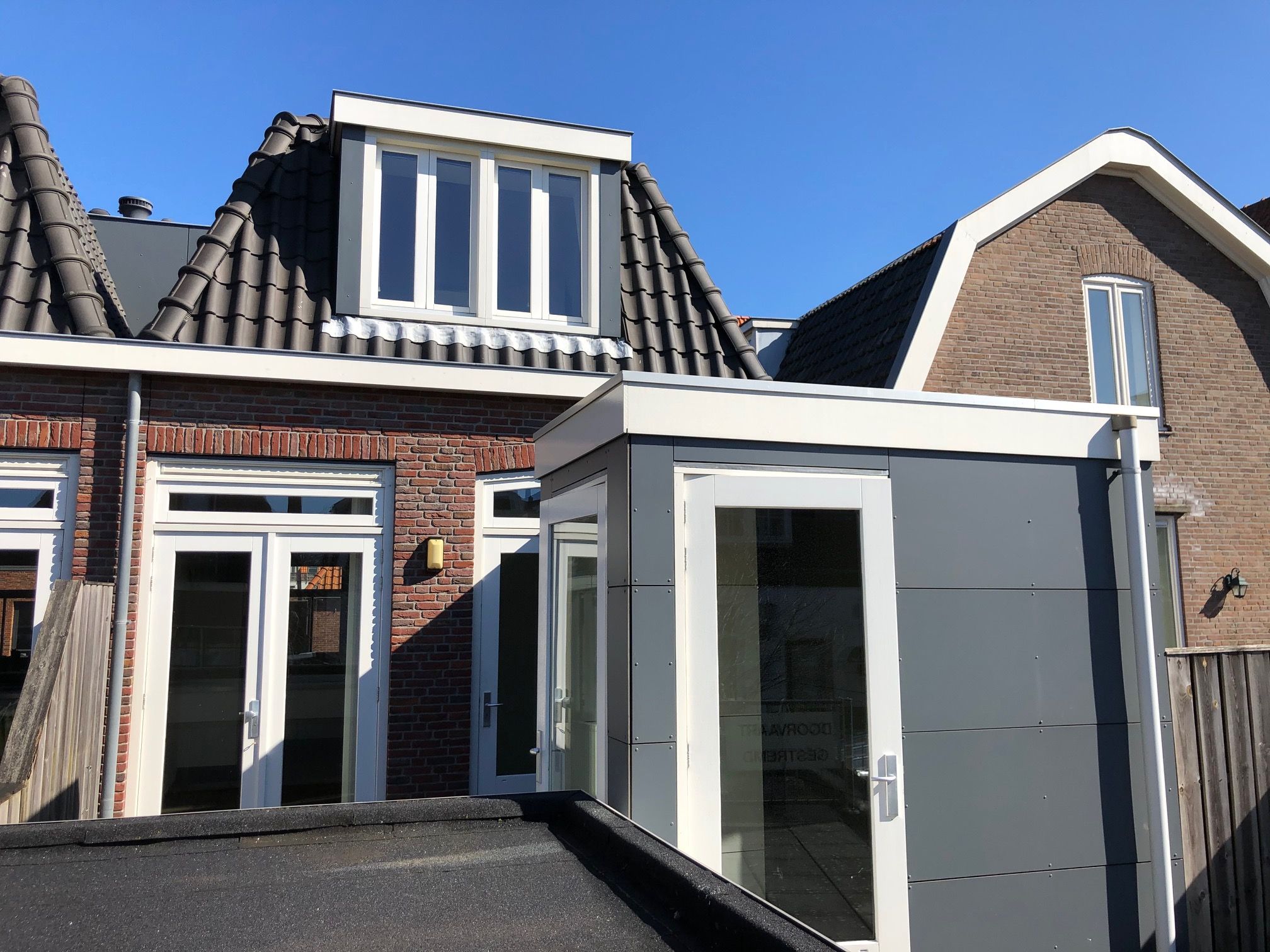 Photo 18 of Laat 229-A