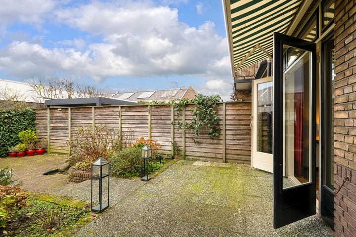 Foto 16 van Johan de Wittstraat 11