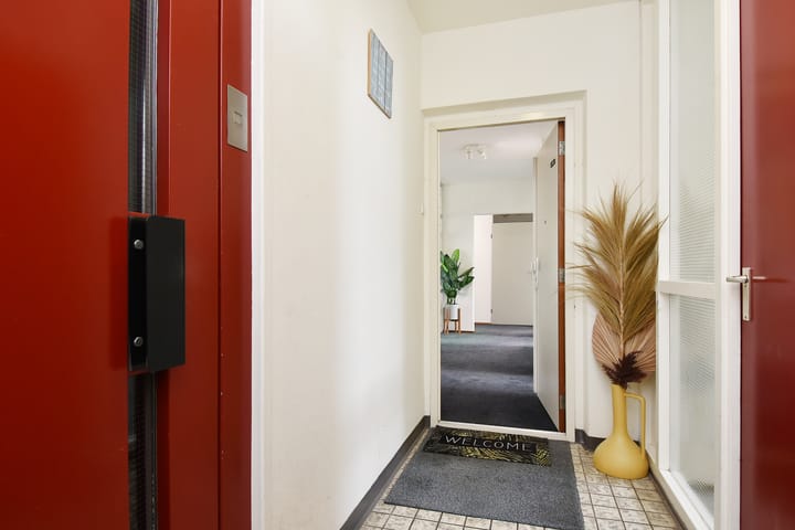 Photo 4 of J.J. Slauerhofflaan 67