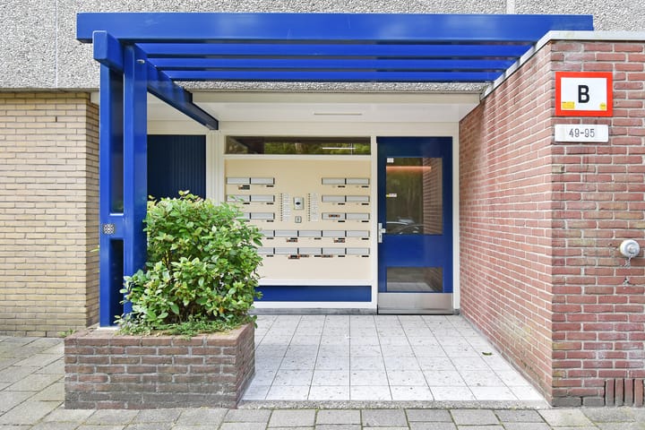 Photo 3 of J.J. Slauerhofflaan 67