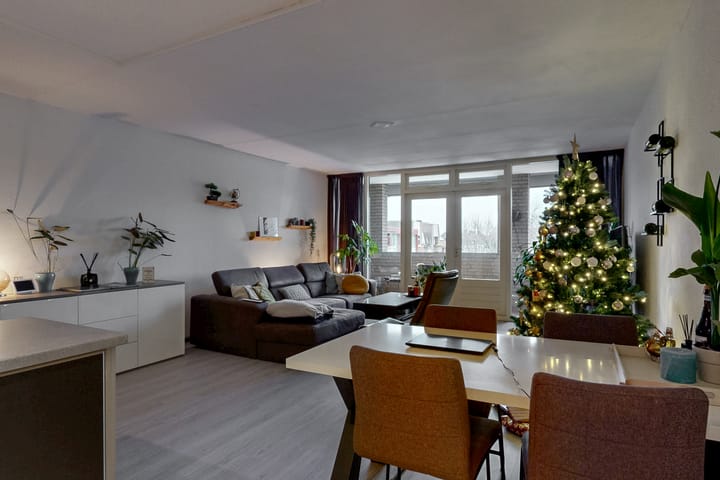 Foto 11 van Stationsstraat 116-E