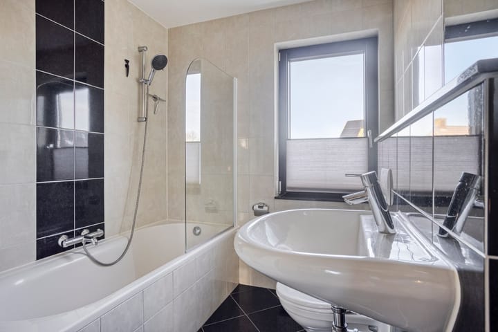 Foto 31 van Den Bleek 34