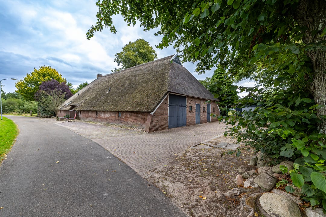 Foto 2 van Luutkampenweg 8