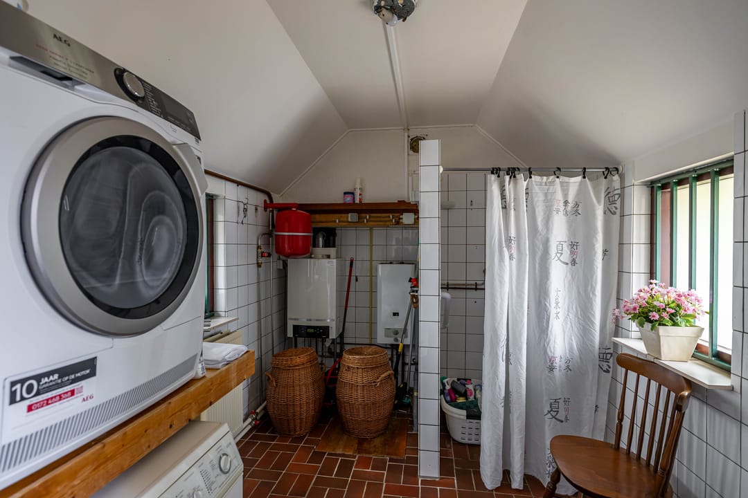 Foto 22 van Luutkampenweg 8