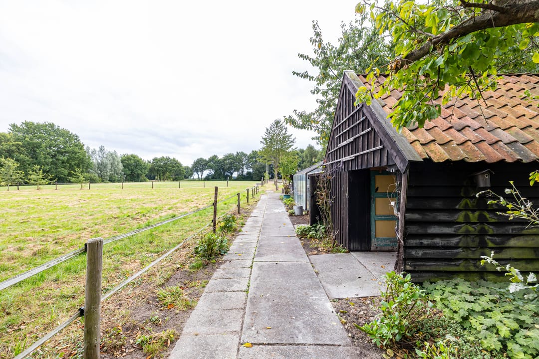 Foto 37 van Luutkampenweg 8