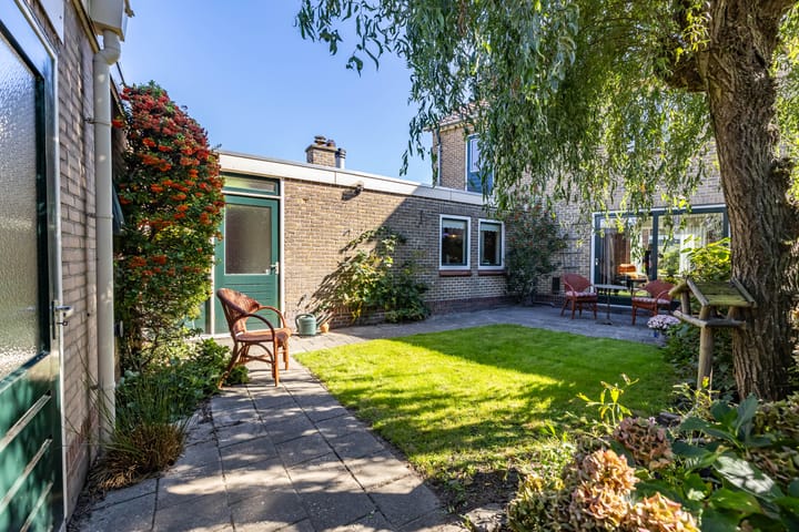 Foto 62 van Valeriaanstraat 1