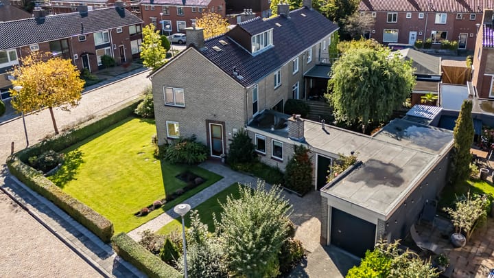 Foto 74 van Valeriaanstraat 1