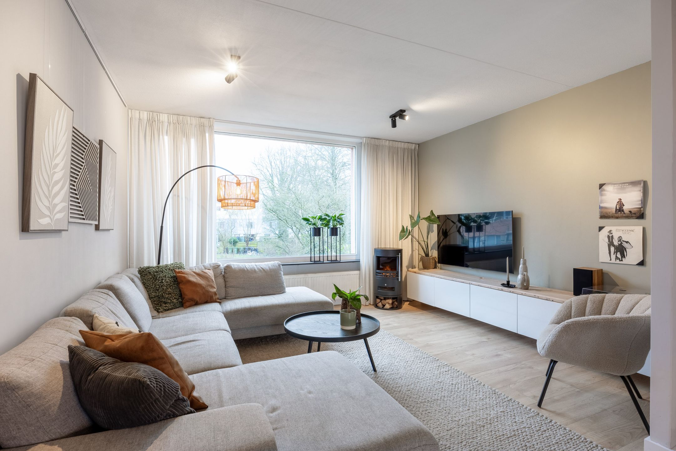 Photo 21 of R. Schumanstraat 16