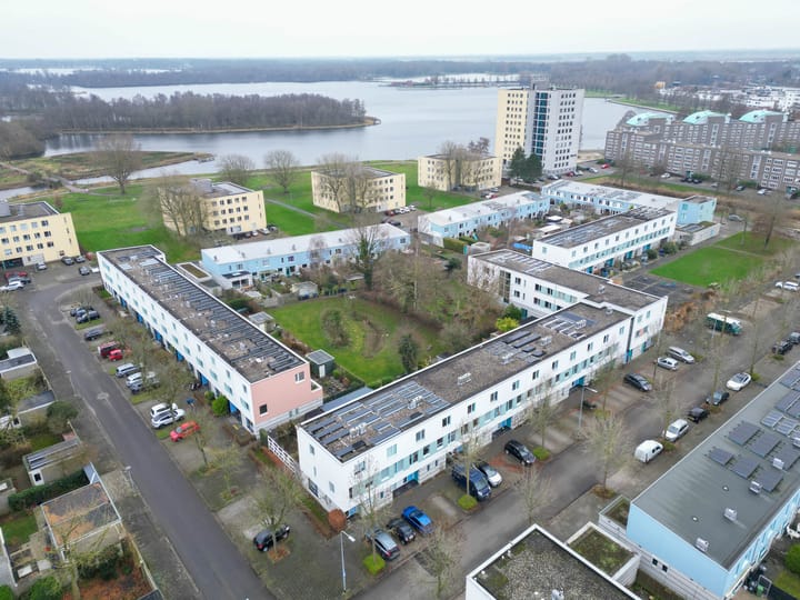 Foto 52 van R. Schumanstraat 16