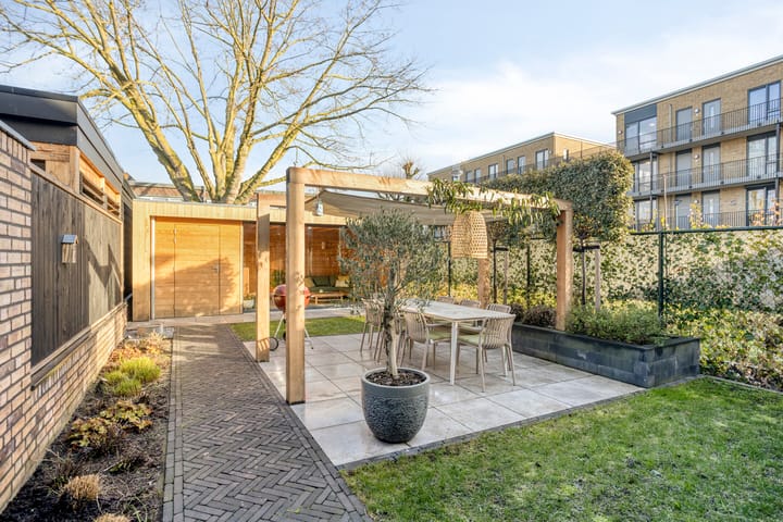 Foto 44 van Dr. Ariënsstraat 25-B