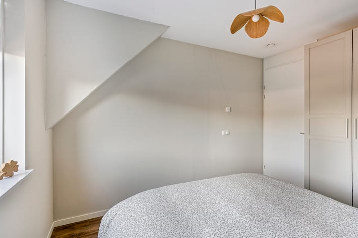 Foto 24 van Dr. Ariënsstraat 25-B