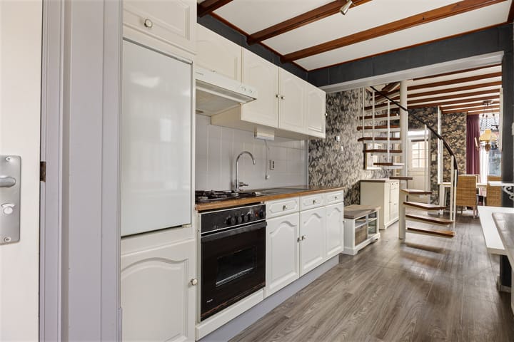 Foto 7 van Emmastraat 31