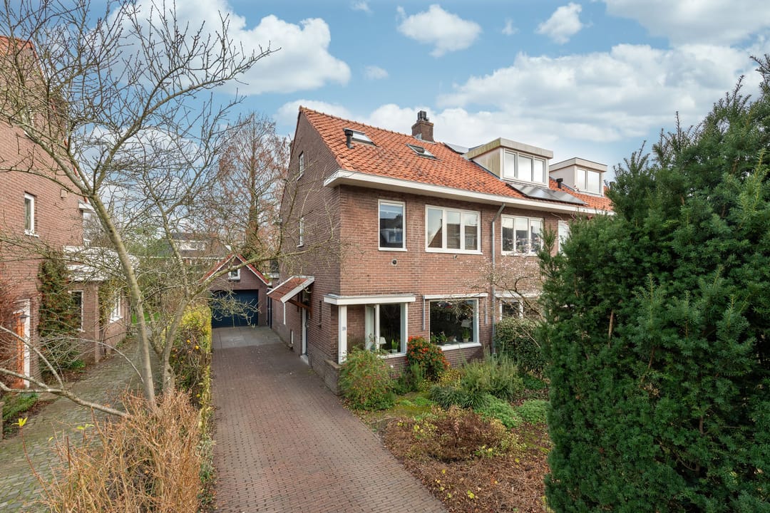 Photo 1 of Gijsbrecht van Amstellaan 16